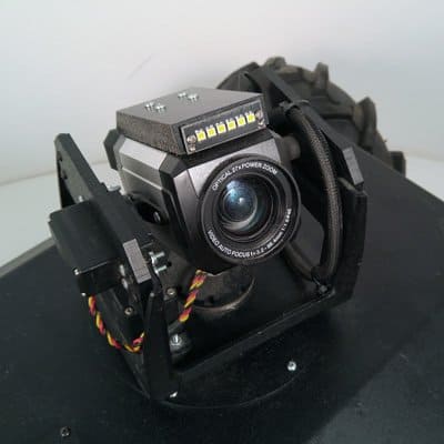 Wi-Fi Enclosed 4WD Tactical Robot with Tablet Controller